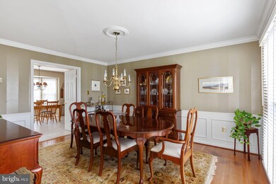 6866 Compton Heights Cir, Clifton, VA 20124 - photo 7