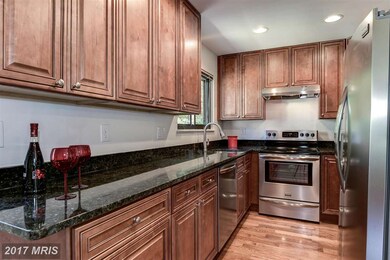 14905 Chestnut Ridge Ct, North Potomac, MD 20878 - photo 6