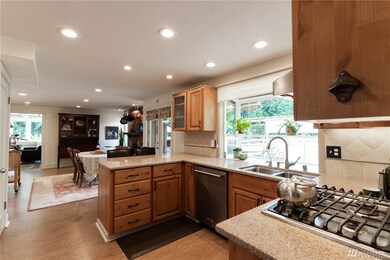 13628 47th Ave W, Edmonds, WA 98026 - photo 2