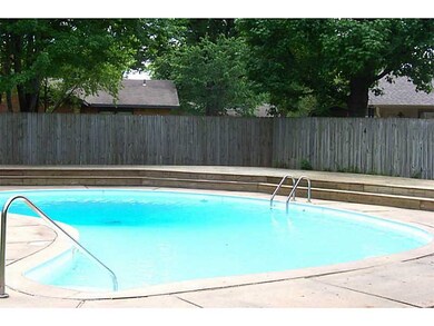 2804 Turtle Creek Cir, Rogers, AR 72756 - photo 2