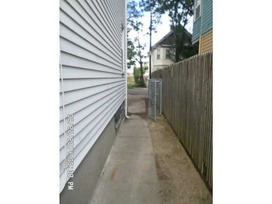 172 Camden Ave, Providence, RI 02908 - photo 6