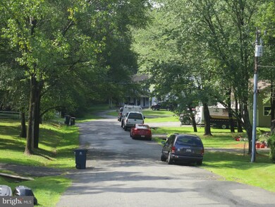 7505 Plater Ln, Glenn Dale, MD 20769 - photo 7