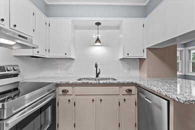 08-Kitchen