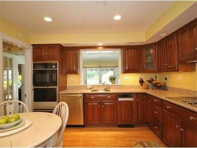 37 Cape Cod Ln, Milton, MA 02186 - photo 5