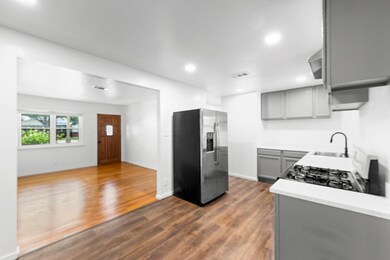 777 Cullum Ave, Hurst, TX 76053 - photo 7