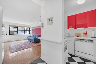 unlisted-address, New York, NY 10128 - photo 3