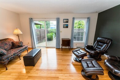 332 Georgetowne Village, Indiana, PA 15701 - photo 2