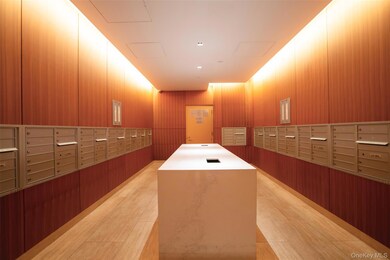 Flushing Commons Residences unit 17H, Flushing, NY 11354 - photo 4