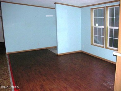 337 Groves Point Dining Room