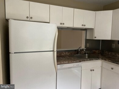 2504 Thistledown Ct unit 2504, Sewell, NJ 08080 - photo 7