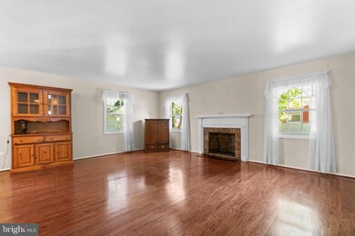 3615 Mabank Ln, Bowie, MD 20715 - photo 5