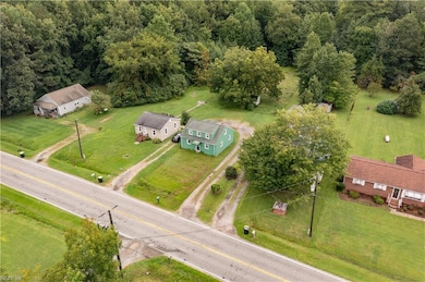 12265 Smiths Neck Rd, Carrollton, VA 23314 - photo 3