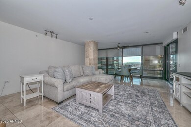 Huge Open FloorPlan