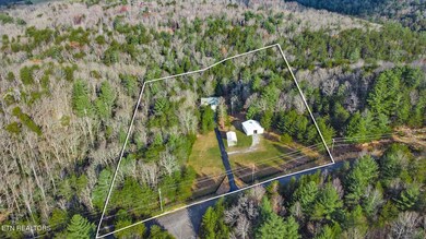 694 Meridian Rd, Crossville, TN 38555 - photo 7