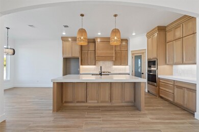 2033 Sunset Ridge Dr, Weatherford, TX 76087 - photo 5