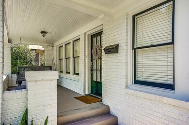 1610 Missouri St, Houston, TX 77006 - photo 2