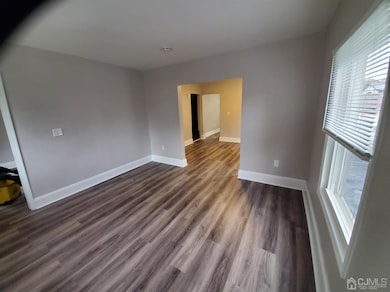 1655 W 3rd St, Piscataway, NJ 08854 - photo 4