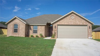 1296 Silver Oak St, Elkins, AR 72727 - photo 2