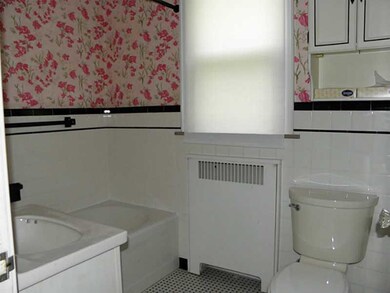 Full Bath.