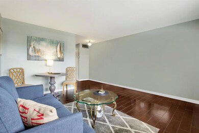 Southbridge Condominiums unit 3180, West Palm Beach, FL 33405 - photo 4