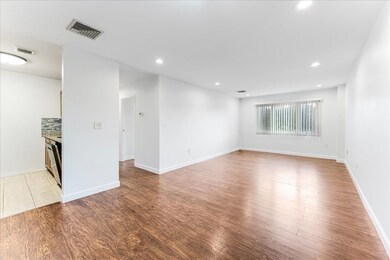 35 Desmoines Rd unit 405, Quincy, MA 02169 - photo 6
