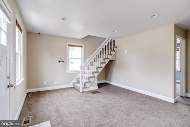 541 W Woodlynn Rd, Essex, MD 21221 - photo 2