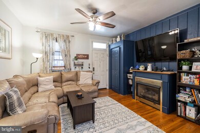 39 E 3rd St, Lansdale, PA 19446 - photo 6