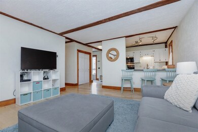 42 Essex St unit 1, Salem, MA 01970 - photo 2