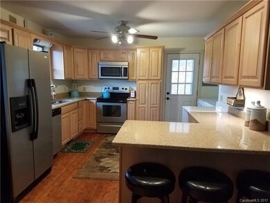 112 Charlie Brown Rd, Burnsville, NC 28714 - photo 5