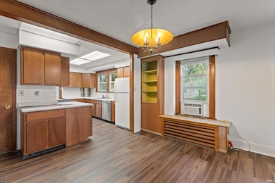 813 E Jefferson Ave, La Porte, IN 46350 - photo 6