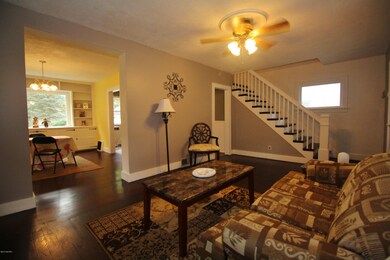 1517 Maple St, Niles, MI 49120 - photo 2