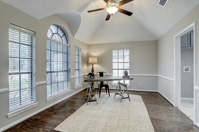 15622 Downford Dr, Tomball, TX 77377 - photo 4