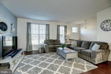 9029 Phita Ln, Manassas Park, VA 20111 - photo 2