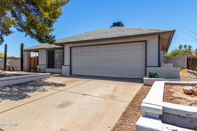 1145 W Carson Dr, Tempe, AZ 85282 - photo 3
