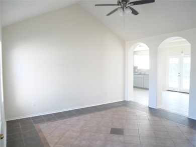 5510 Rio Alamo St, Rosharon, TX 77583 - photo 3