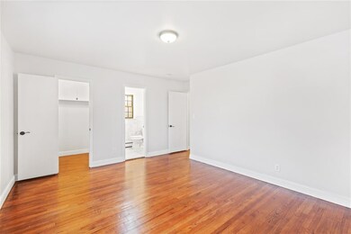 2516 Palisade Ave unit 2, Weehawken, NJ 07086 - photo 5