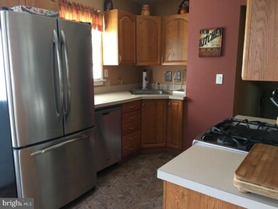 41 Miry Brook Rd, Trenton, NJ 08690 - photo 5