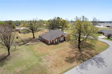 1 Limousin Ln, Shawnee, OK 74804 - photo 4