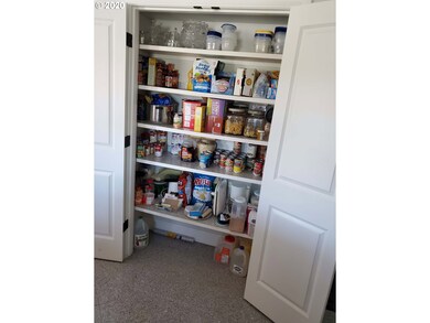 430 Frank Gilliam Dr, Heppner, OR 97836 - photo 6