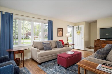 2784 Stenzel Ave, North Tonawanda, NY 14120 - photo 2