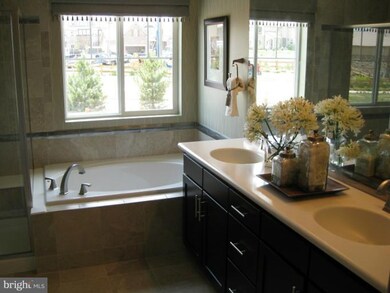 908 Open Field Ct, Westminster, MD 21157 - photo 6