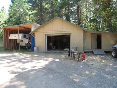 2944 Helgeson Ln, Grants Pass, OR 97527 - photo 4