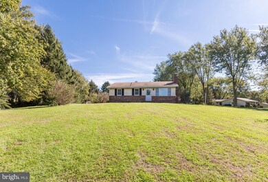 7001 Carmae Rd, Sykesville, MD 21784 - photo 3