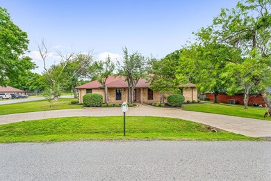 4206 Cimmaron Trail unit 20, Granbury, TX 76049 - photo 3