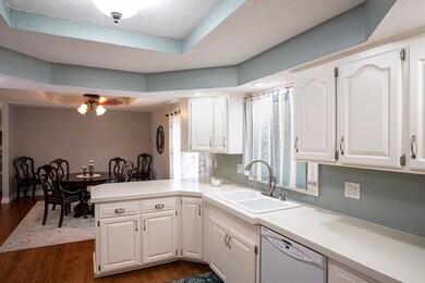 207 N 36th St, Nixa, MO 65714 - photo 4