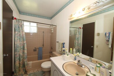 Full Bath