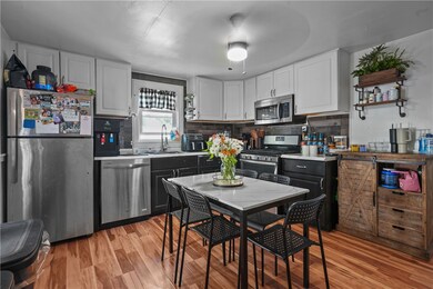 22 Clark Ave, Pawtucket, RI 02860 - photo 2