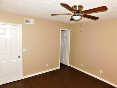 2846 N 46th Ave unit 6, Phoenix, AZ 85035 - photo 6