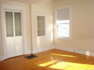 131 Pleasant St unit 3, Woburn, MA 01801 - photo 7