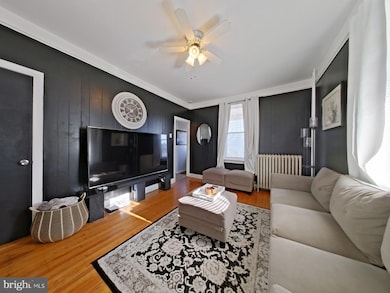 439 Beechwood Ave, Darby, PA 19023 - photo 6